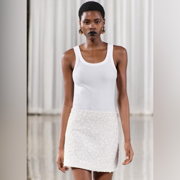 SEQUIN MINI SKIRT ZW COLLECTION - Picture 1 of 7